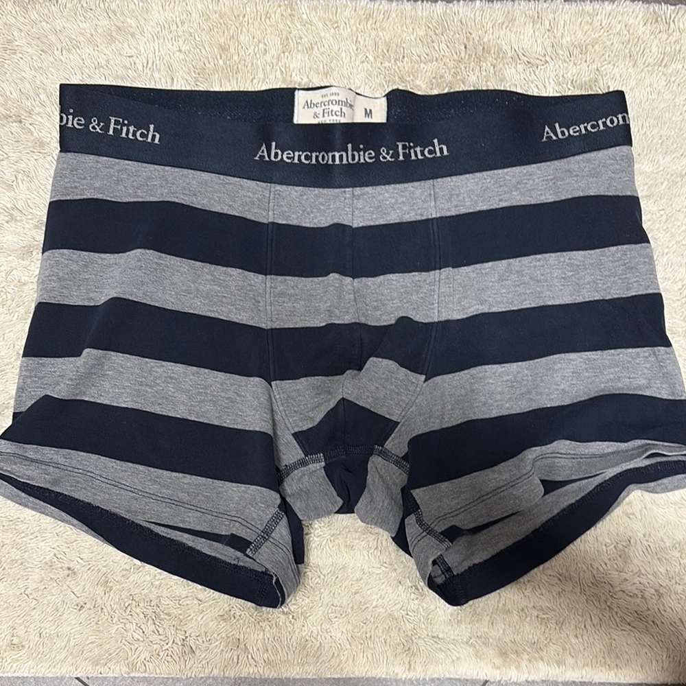 Abercrombie & Fitch Gray and Black Boxer Briefs Premium Knit - Picture 1 of 5